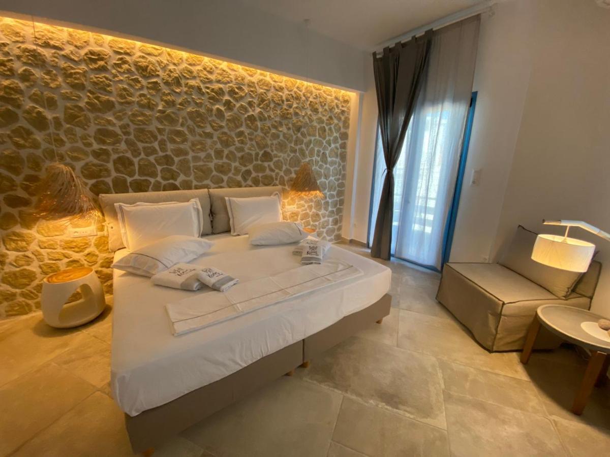 Kores Of Poros Poros Town Bagian luar foto